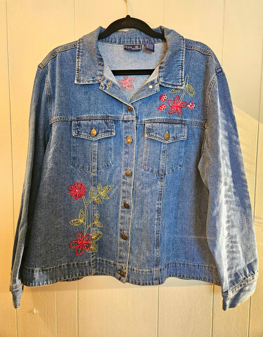 Jane Ashley Women’s XL Blue Floral Embroidered Button Front Jean Jacket